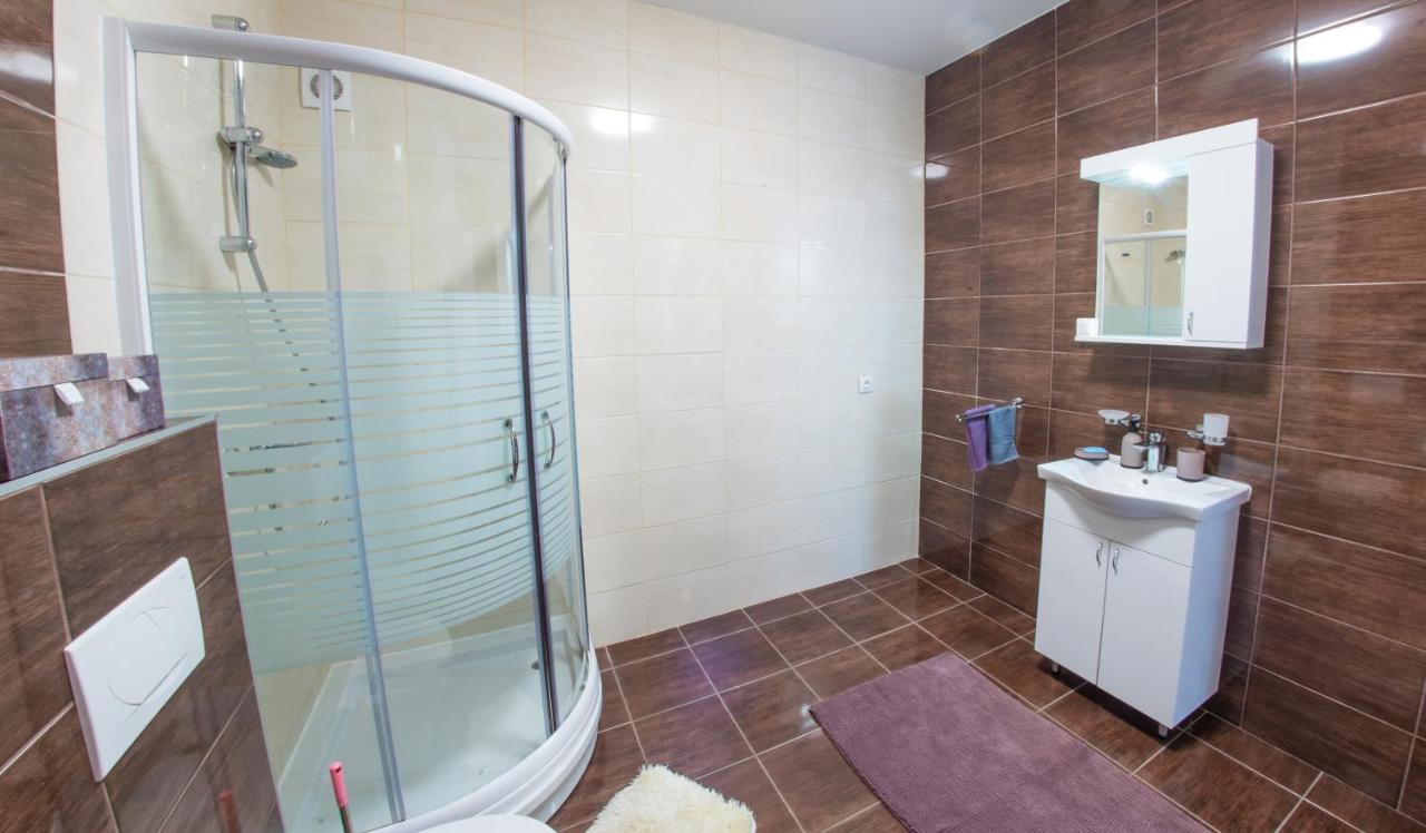 Apartment President โมสตาร์ ภายนอก รูปภาพ